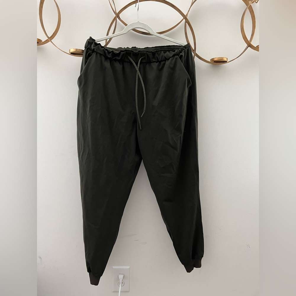 ATHLETA Green Athletic Pants Size 14